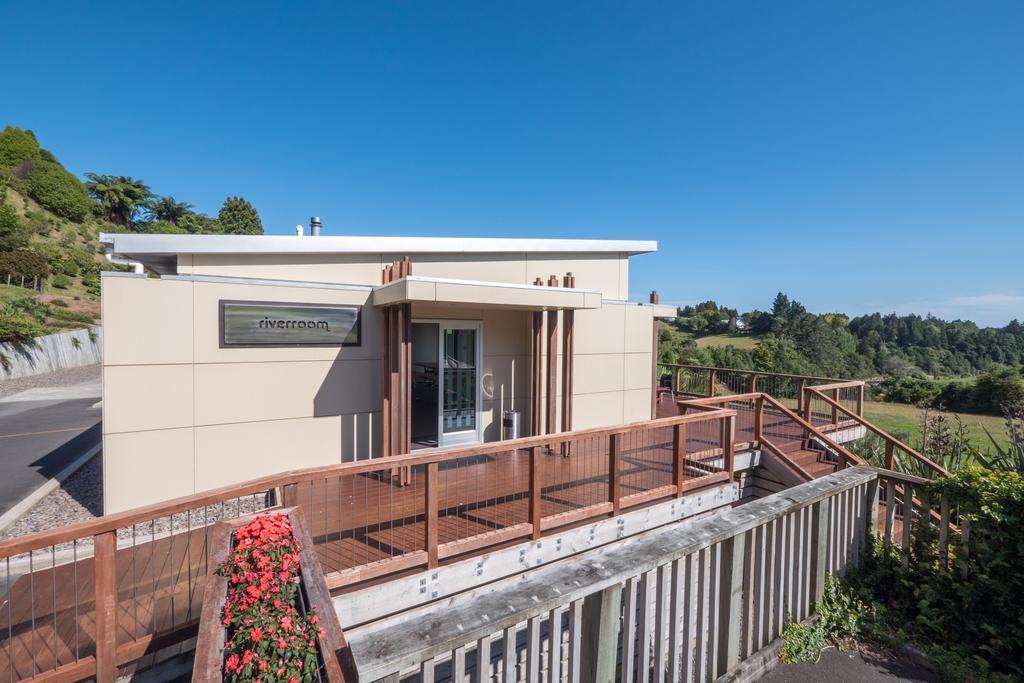 Aparthotel One Burgess Hill New Plymouth Exteriér fotografie
